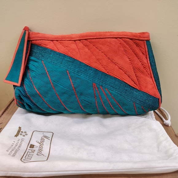 Lisandro Sarasola large wristlet bag - Picture 1 of 4